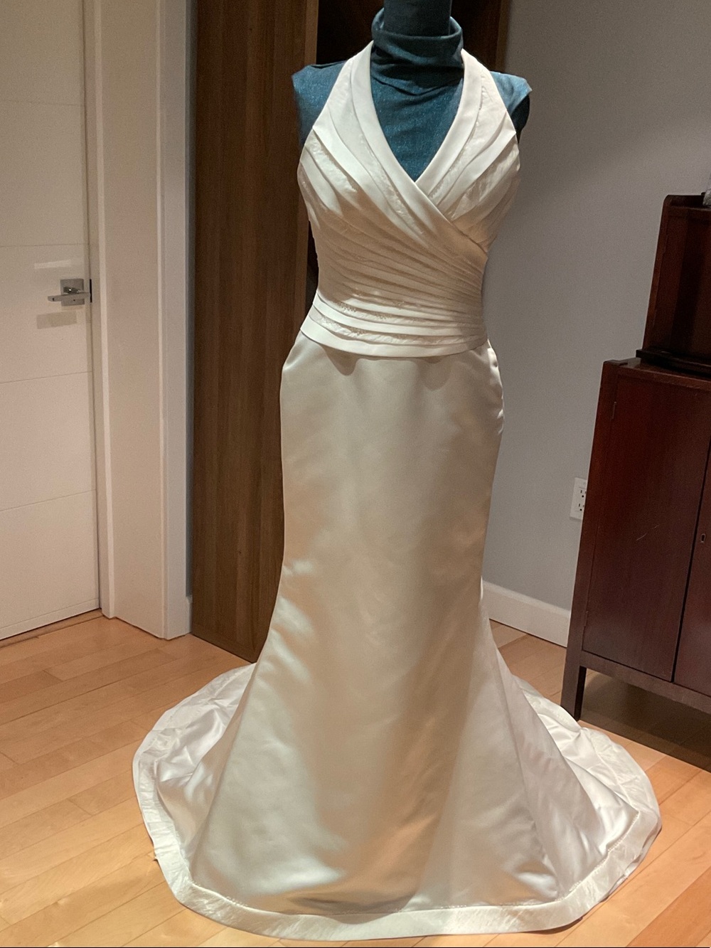 Ivory Halter Satin Mermaid Wedding Gown